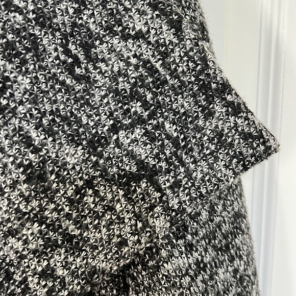 Ann Taylor short open sweater jacket - Picture 5 of 9